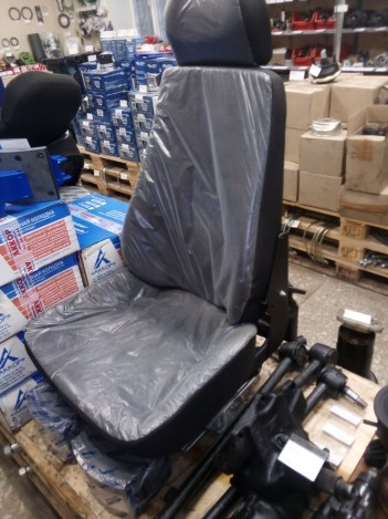 Кресло водителя высокое на КАМАЗ за 24500 рублей в магазине remzapchasti.ru 5320-6810010 В №17